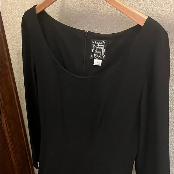 Cynthia Rowley Elegant Black Dress with White Embroidery - Picture 12 of 12